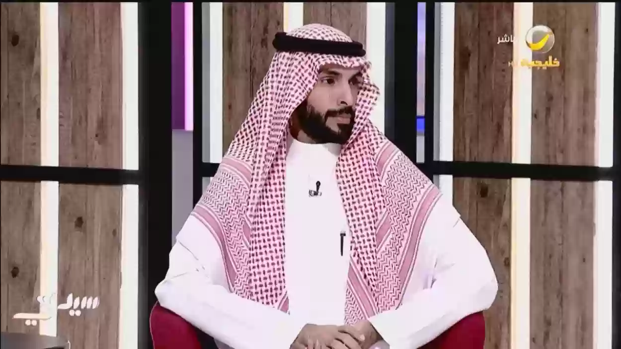 محامي سعودي يوضح عقوبة أشهر عمل يقوم به البعض في المؤسسات